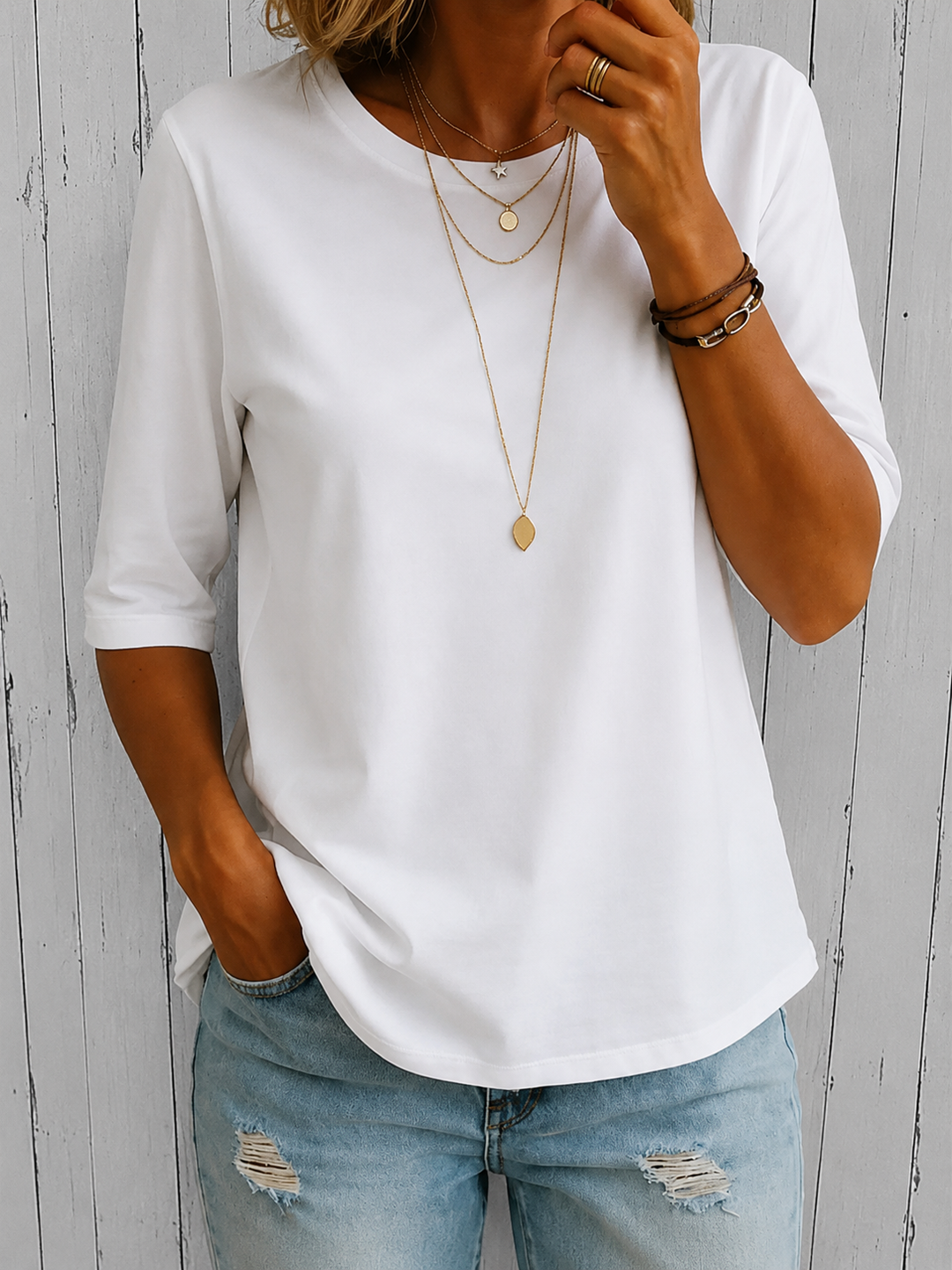 Karolína™ | Essential Comfort Tee