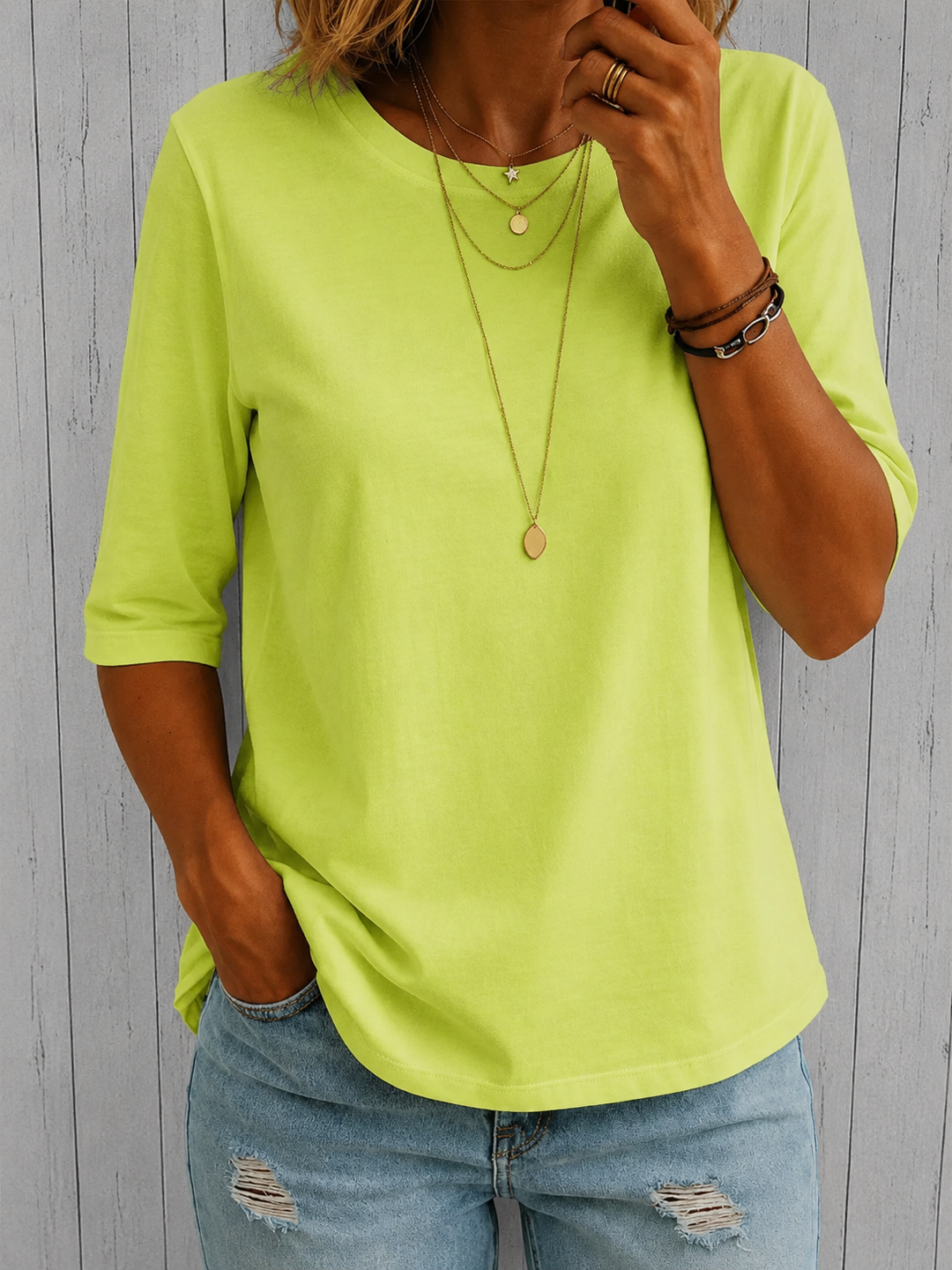 Karolína™ | Essential Comfort Tee